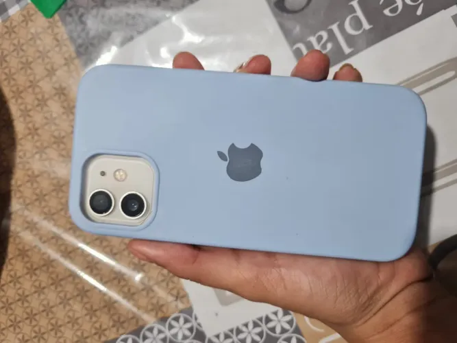 iPhone 12