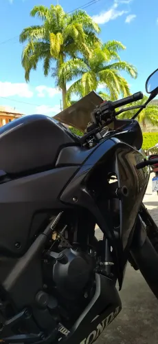 Vendo CBR 250R ou troco em outra moto alta ou carro