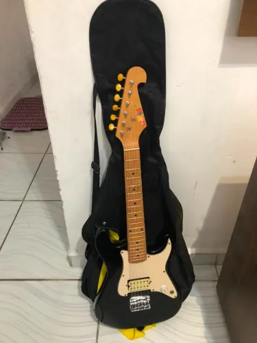 Guitarra Tagima Kids