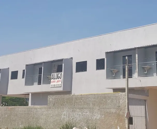 Alugo apartamento de 1 quarto