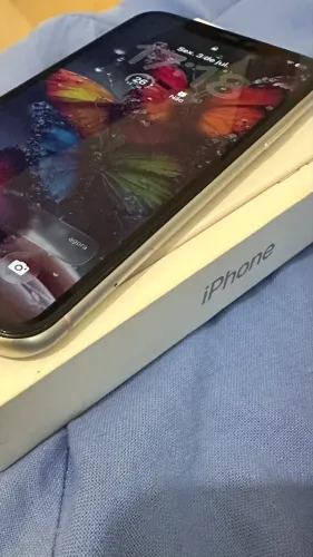 iPhone 11 128gb em perfeito estado