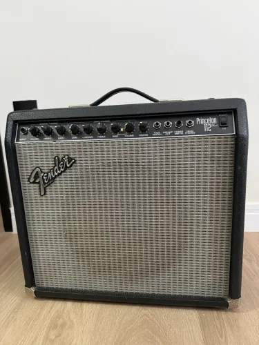 Amplificador Fender Princeton 112 Plus 65W Made in USA - Vintage