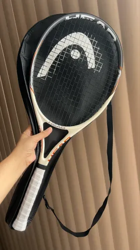 Raquete de Tennis