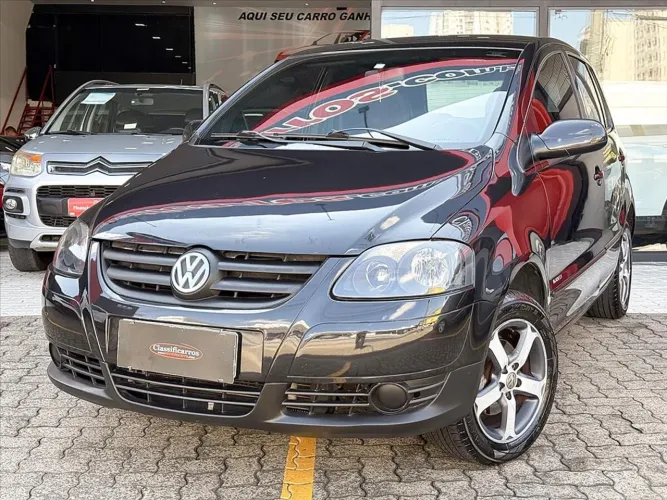 Volkswagen Fox 1.0 MI Total Flex 8V 5P 2010