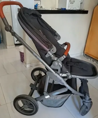 Carrinho de bebê e Moisés ABC Design 