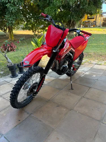 CRF 310 cc vários acessórios 