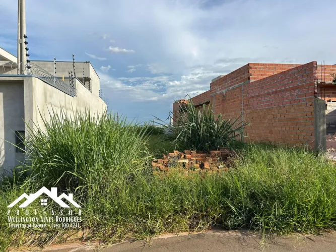 Terreno à venda no Jardim Campo Verde II em Limeira-SP
