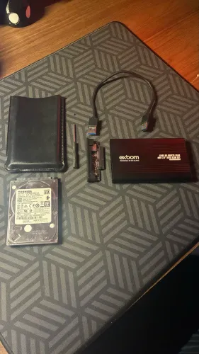 HD Toshiba 1TB + Case USB Externo