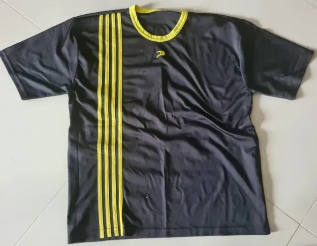 Jogo de camisetas de futebol