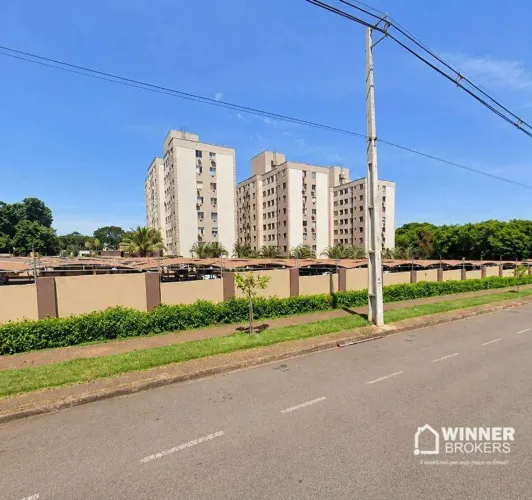 Apartamento com 1 dormitório para alugar, 54 m² por R$ 2.100,00/mês - Zona 06 - Maringá/PR