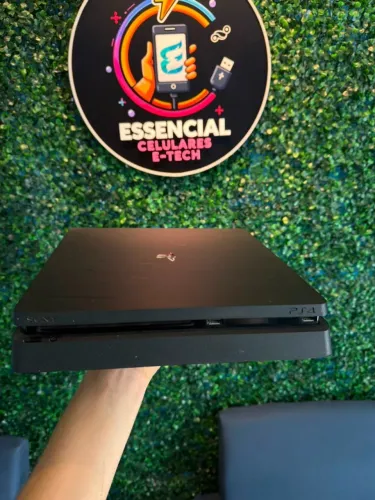 PS4 com controle e jogos, garantia pela loja - ENTREGA GRATIS