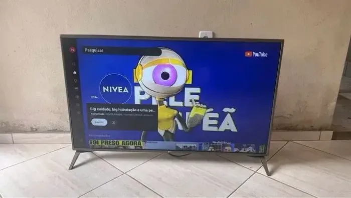 TV SMART LG 43 POLEGADAS FUNCIONANDO TUDO CONSERVADA COMPLETA CABO CONTROLE PÉS