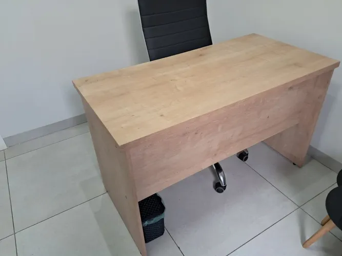 Mesa para estudo/trabalho