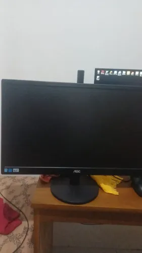 Monitor AOC Full HD E2270Sw 60hz VGA