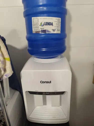 Gela água Consul com galão e suporte 