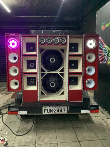 Paredinha de Som Paredão Carretinha um eixo