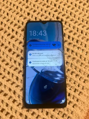 Motorola E22