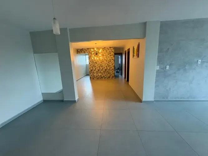 Aluguel - Amplo apartamento na Ruy carneiro, tres quartos, portaria 24 hs