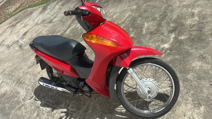 Vendo Biz 100 partida elétrica 2013 vermelha
