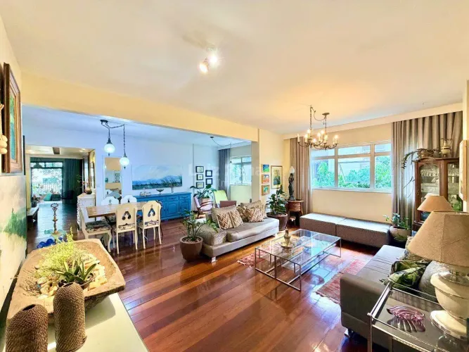 Apartamento à venda no bairro Sion