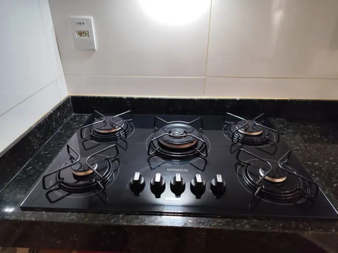 Cooktop 5 Bocas a Gás GLP Mondial Mesa de Vidro Preto Acendimento Automático CTG-02