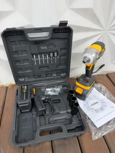Vendo parafusadeira de impacto nova na caixa ?