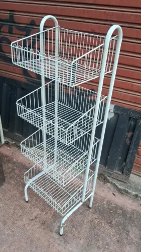 Display Aramado