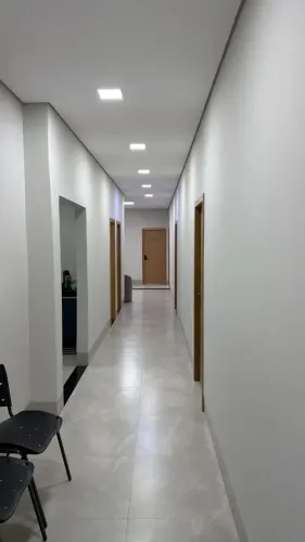 Escritório para aluguel tem 26 metros quadrados com 1 quarto em Cidade Alta - Cuiabá - MT