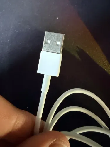 Cabo Apple USB para Lightning (1m) - Original - Estado de Novo