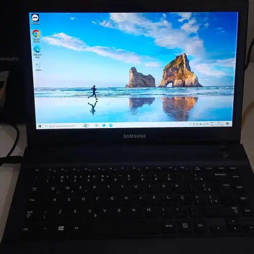 Notebook Samsung SSD 120GB + Windows 10 - Pronto para Uso | R$ 750