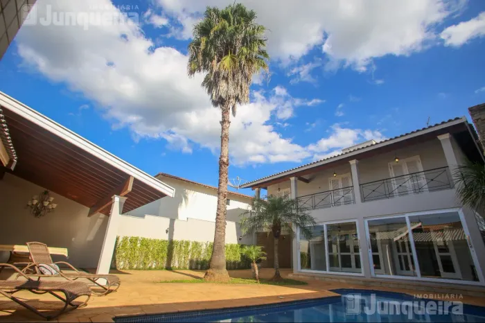 Casa em Condomínio à venda, 3 quartos, 1 suíte, 2 vagas, Santa Maria - Rio das Pedras/SP