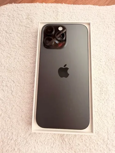 IPHONE 16 PRO MAX 1T BATERIA 90%