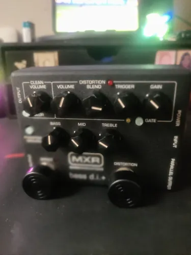 Pedal MXR M80 Bass D.I +