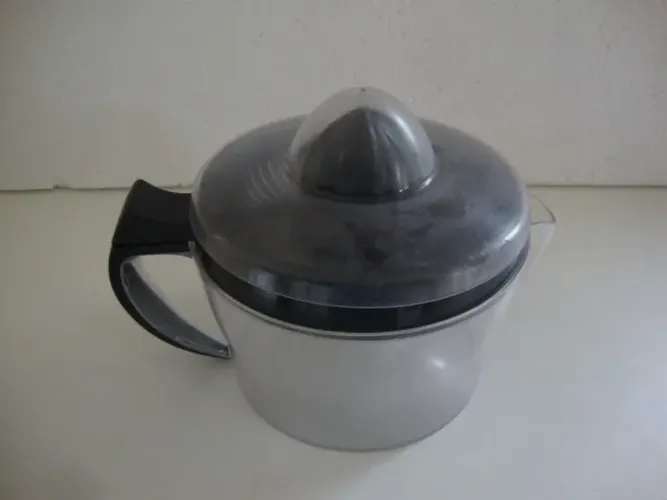 Acessórios para espremedor de frutas Arno .