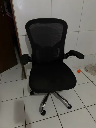 Cadeira escritório - usada