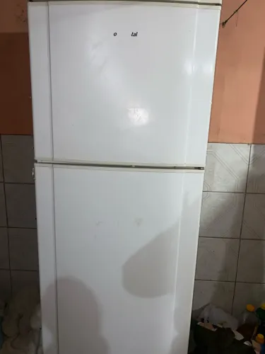 Geladeira 220v