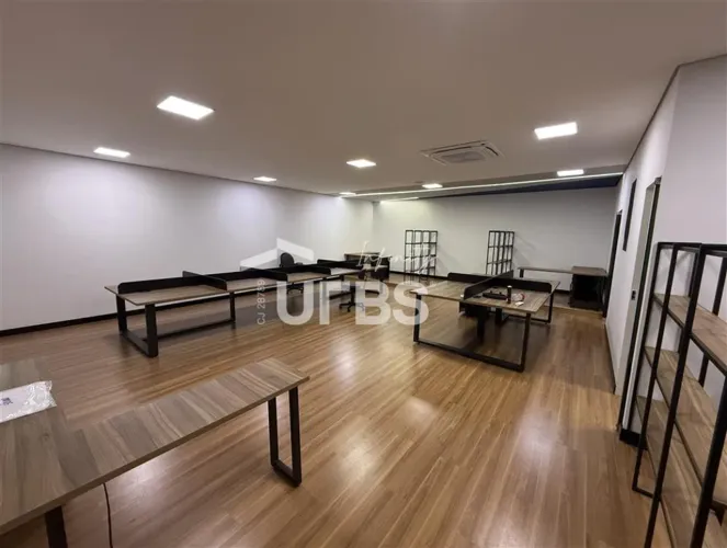 Galpão Comercial à venda| Parque Amazônia | 400 m² | Alugado e Gerando Renda