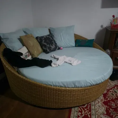 Chaise / Cama Redonda em Vime Rattan ? Área Gourmet, Varanda ou Piscina