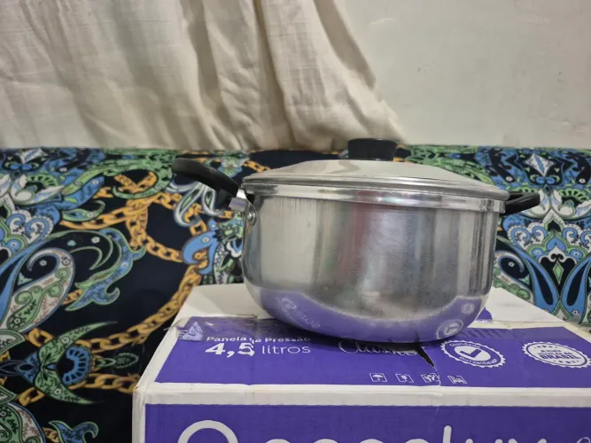 Panela de alumínio 