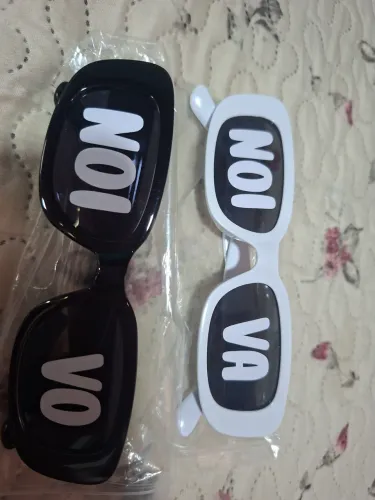 Óculos personalizados de noiva e noivo