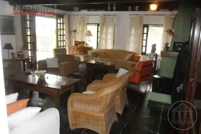 Chácara com 3 dormitórios à venda, 2000 m² por R$ 1.800.000,00 - Jardim Alpino - São Paulo