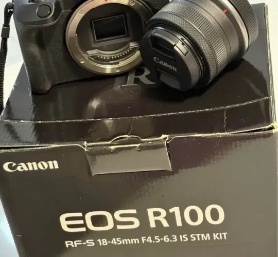 Câmera cânon Rebel T8i kit 18-55