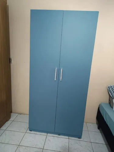 Roupeiro solteiro e balcão