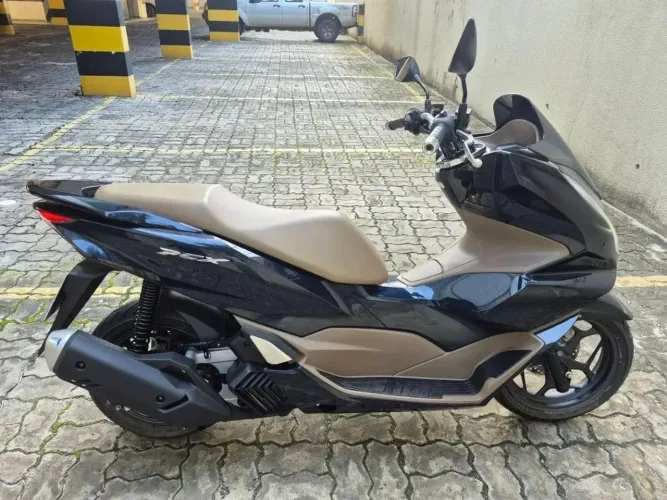 PCX 160 DLX ABS ANO 2025/2025 4.100 Km