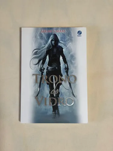 Trono de vidro 1 - Capa antiga