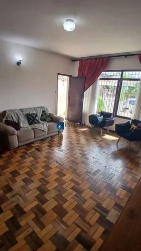 CASA COMERCIAL BEM LOCALIZADA PARA LOCAÇÃO NO MOGILAR