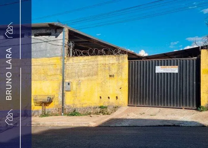 Galpão disponível para locação no Bairro Padre Eustáquio Igarapé/MG.