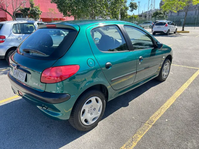Peugeot 206 Selection/ Sensation 1.0 16V 5P 2001