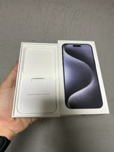 Caixa de iPhone 15 Pro Max 256GB Azul