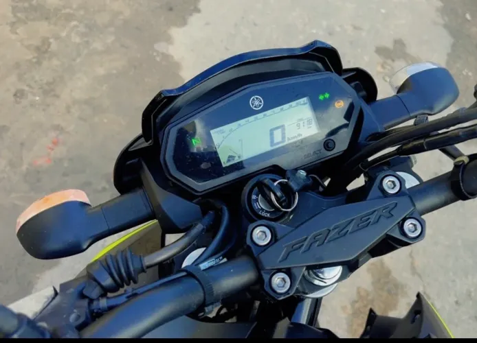Fazer 250
